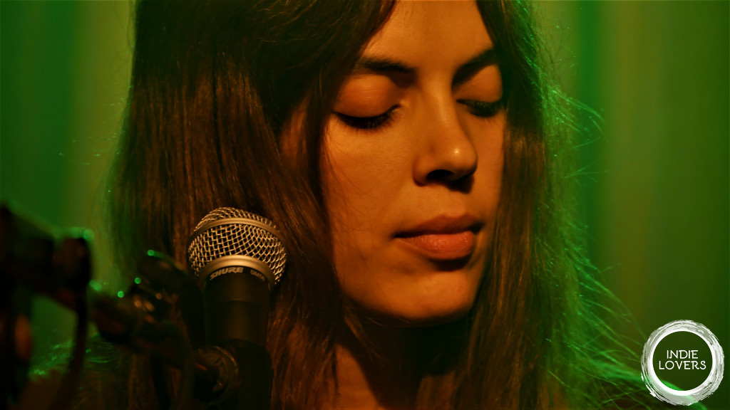 Julie Byrne @ La 2 de Apolo (Foto: Irene Segalés)