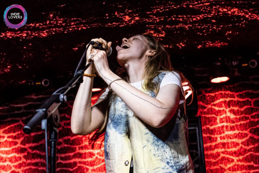 Anna B Savage (Foto: Meritxell Rosell)