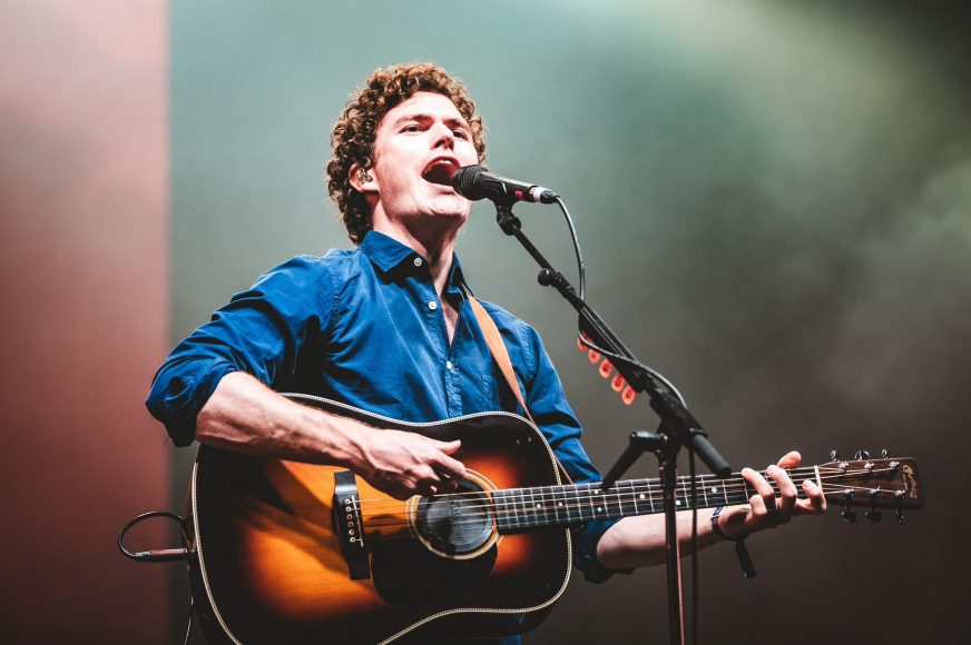 Vance Joy
